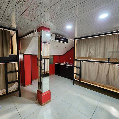 Gallary Hostel Tbilisi Exterior photo